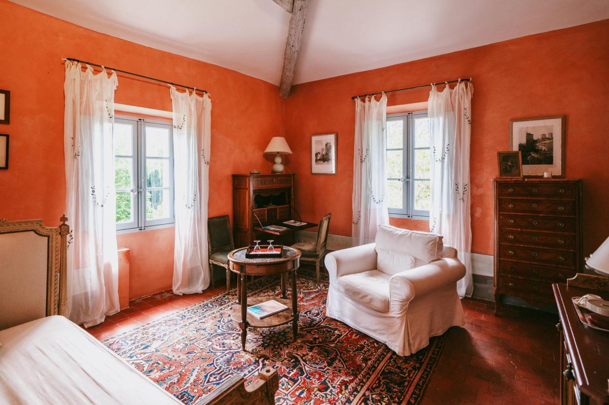Bastide Rose Hotel Le Thor Bagian luar foto